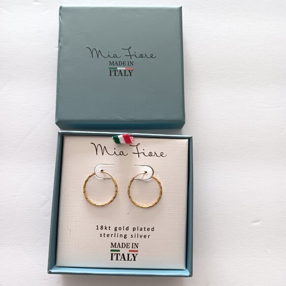 Mia Fiore Etched 18kt Gold Plated Sterling Silver Etched Hoop Earrings NEW - Picture 1 of 2
